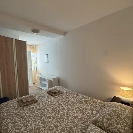 Aparthotel Mlinar